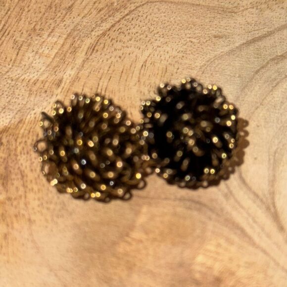 Gold Wire Ball Stud Earrings Textured Sphere Pierced Modern Chic New - Picture 4 of 5